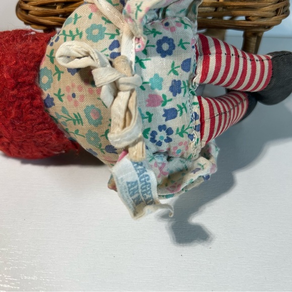 RAGGEDY ANN AND ANDY VINTAGE 7” Dolls By Knickerbocker With Wicker Rattan Seat - Picture 7 of 9